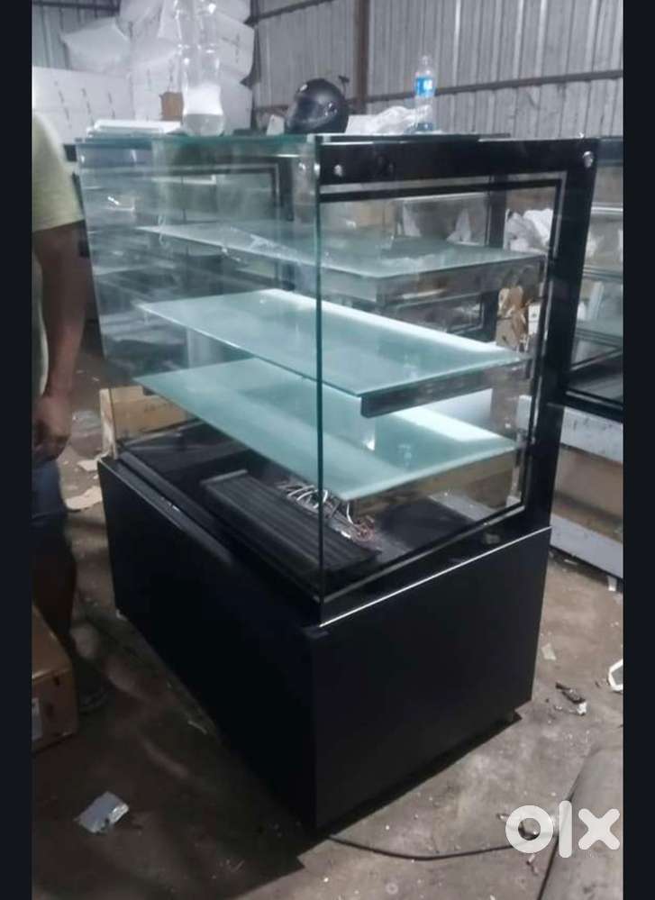 Backery Display Counter (Hot & Cold)