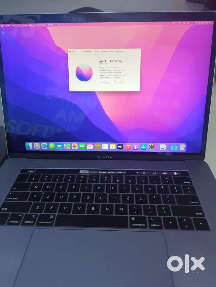 MacBook pro A1990 i7 16GB 512GB