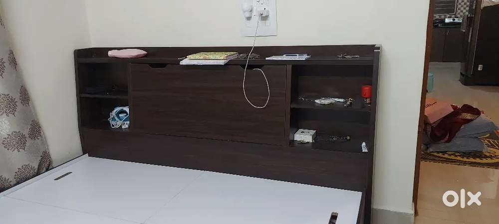 King Size bed (6boxes storage) with mattress and two pillows