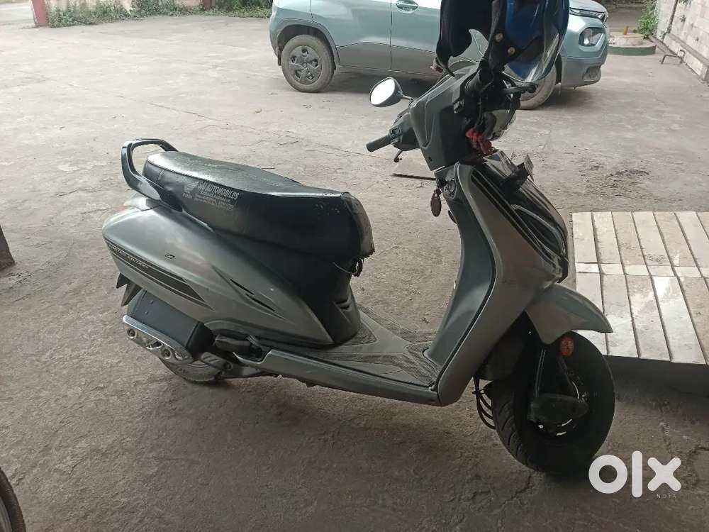 HONDA ACTIVA 5G SCOOTY