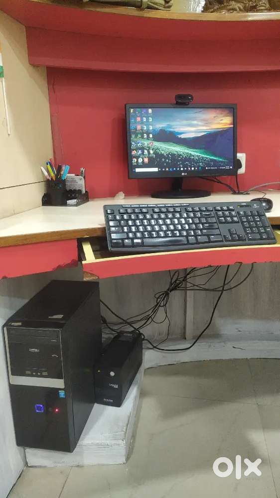 Desktop computer