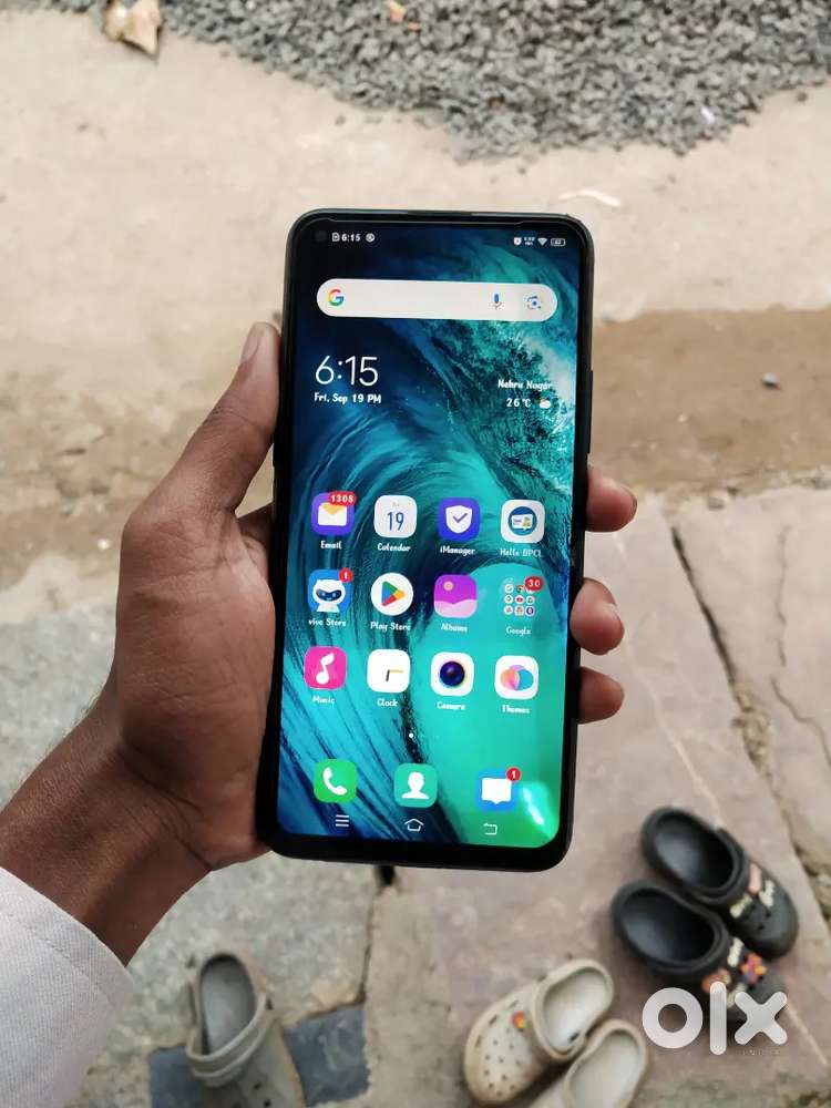 Vivo z1 pro 4GB ram 64 GB internal