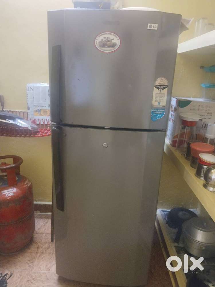 Double door freezer