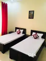 NO BROKERAGE 500+ Fully Furnished Boys PGs with meals in Noida!