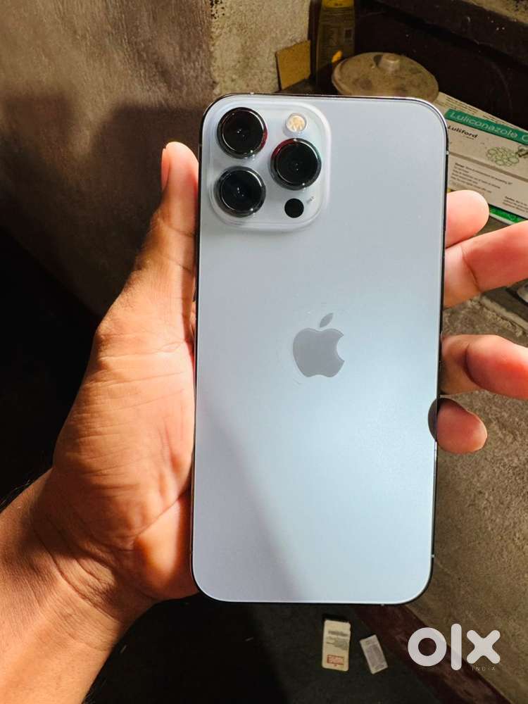 iPhone 13 Pro Max Blue (never open)