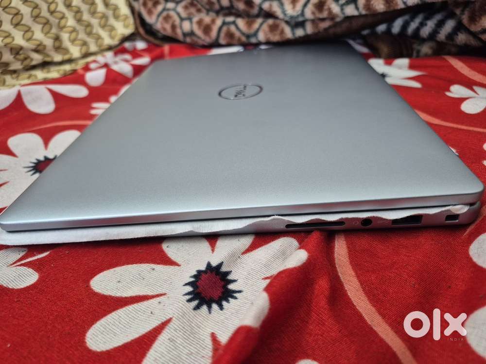 Dell Inspiron 14 5440 , 13th gen Intel(R) Core i3-1305U box open new