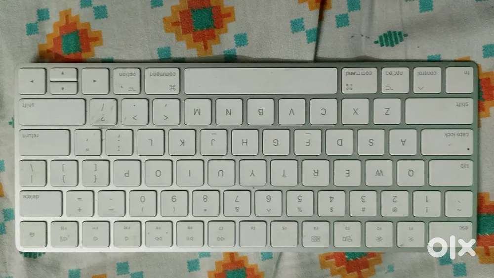 Apple keyboard