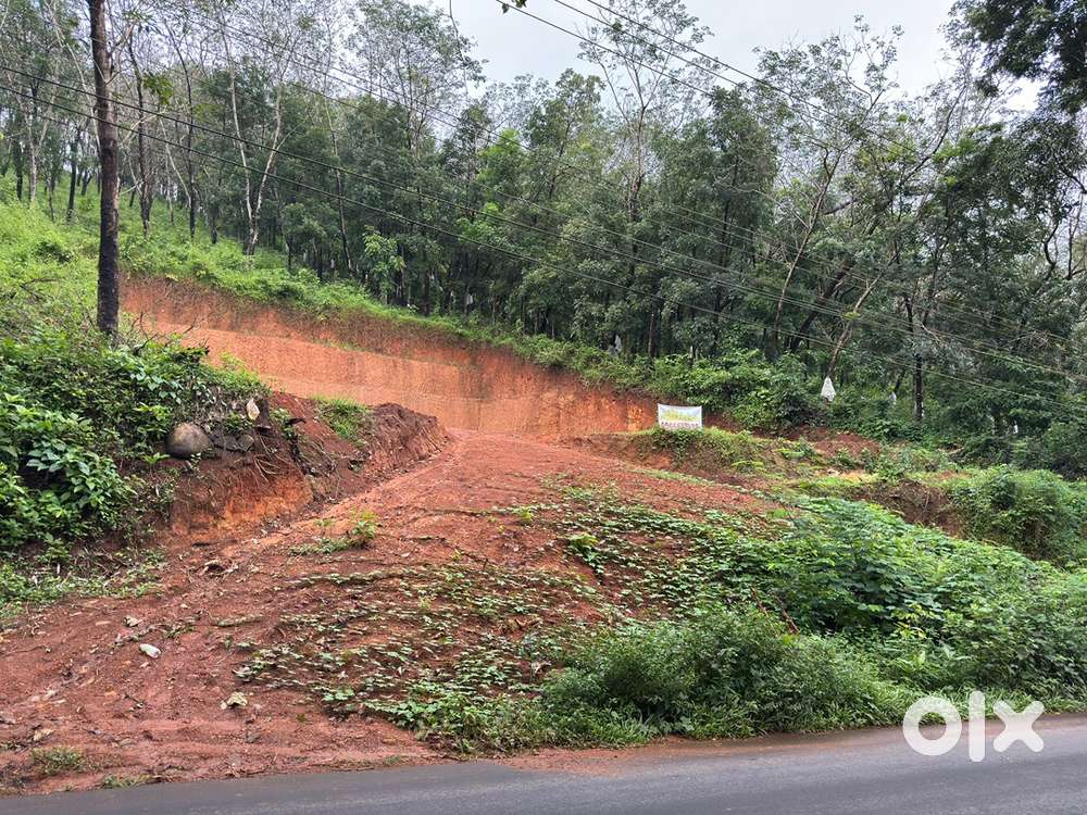 വീടിനും  ബിൽഡിംഗിനും പറ്റിയ 20 സെന്റ് സ്ഥലം വിൽപനയ്ക്ക്
