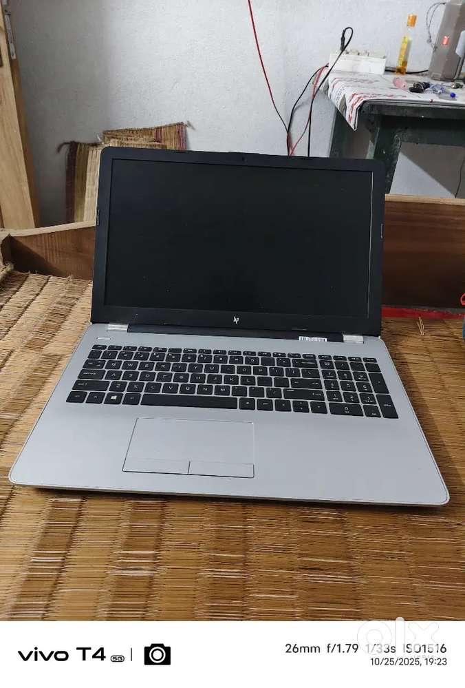 hp 15 with i3 6th gen processor