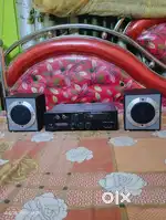 Amplifier with 2 speaker box