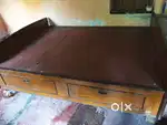 Wooden box khat ₹15000 at garia. Very good condition. Segun khat.
