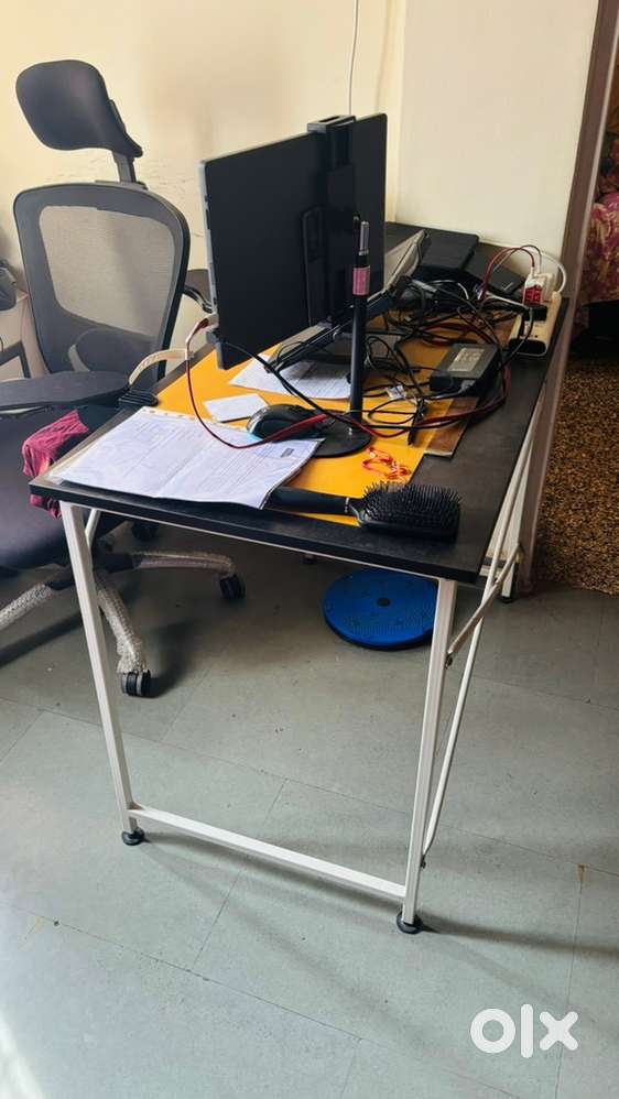 Table/ desk for computer or study