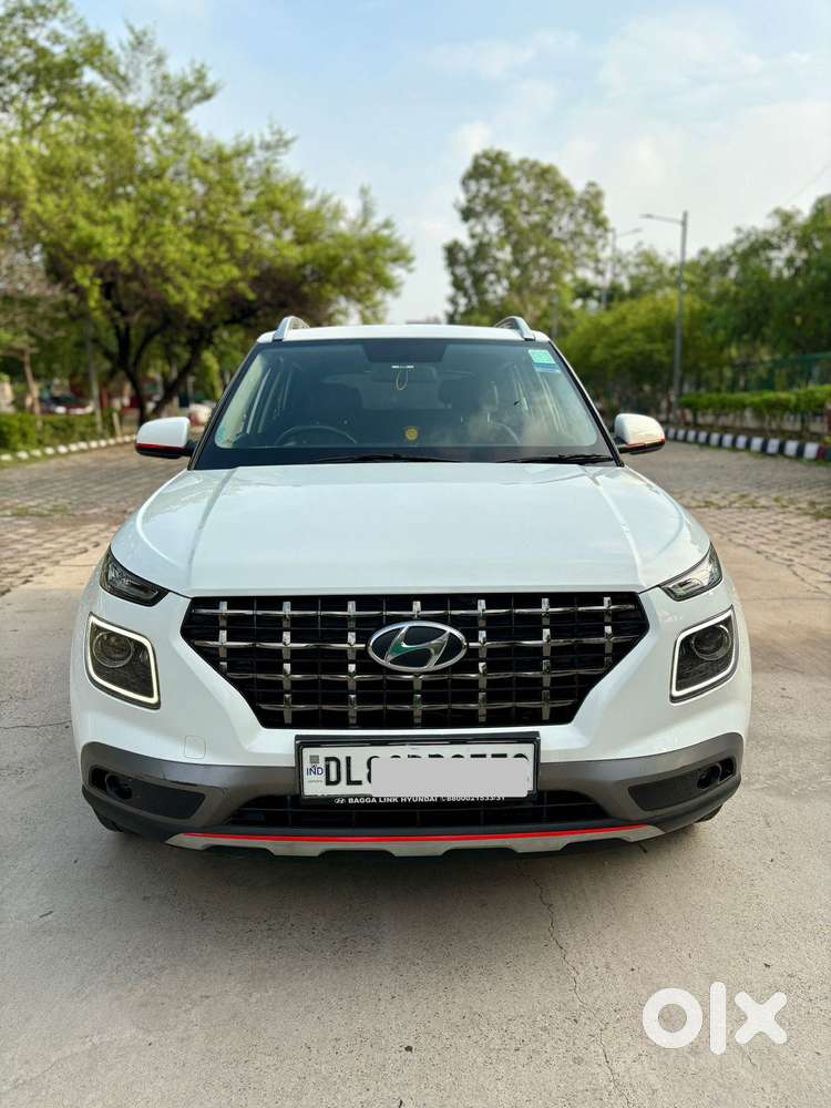 Hyundai Venue 1.2 S Plus, 2022, Petrol