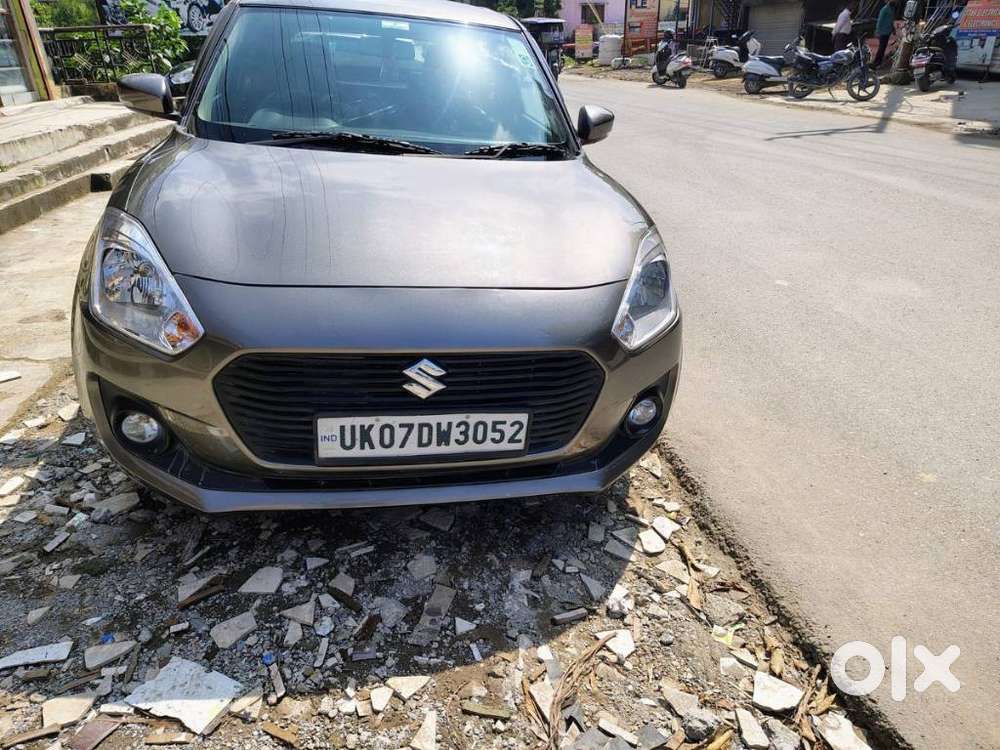 Maruti Suzuki Swift VXi + Manual, 2021, Petrol