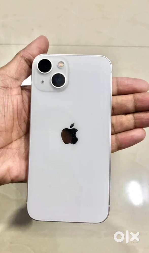 5G iPhone 13,128gb refurbished warranty available with bill,box.