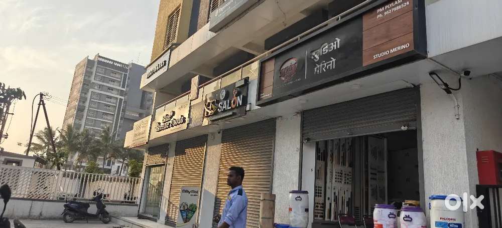 Wakad - SHOP / OFFICE SALE  Ready Possession   1.05 Cr  Distress Sale