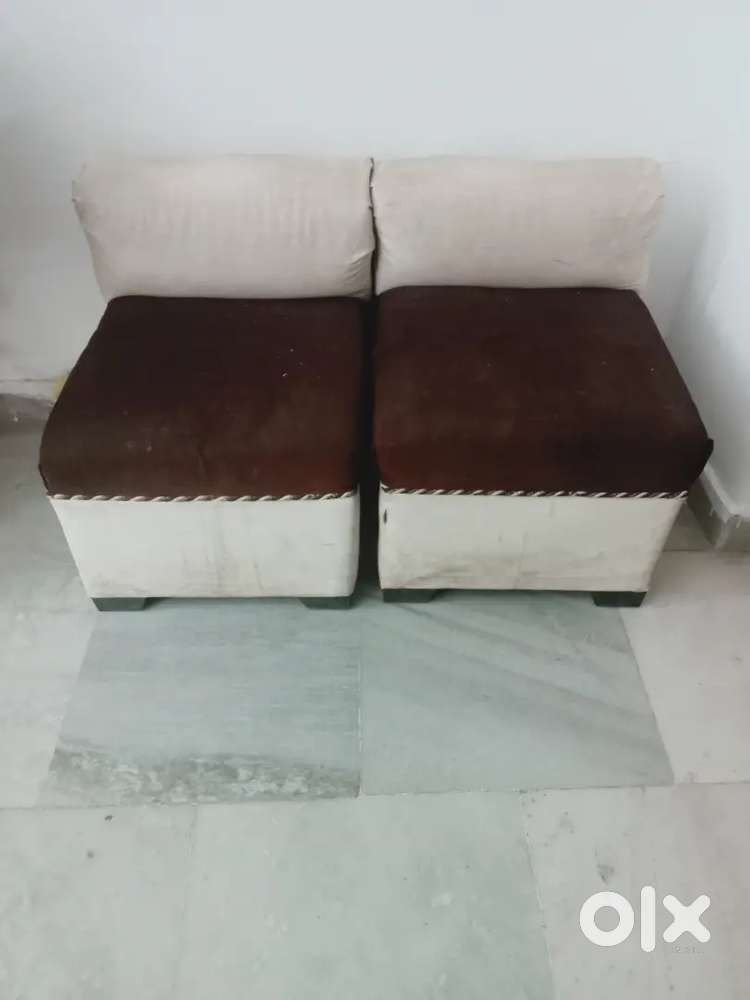 5 seater sofa in good condition and 1 wooden trolley