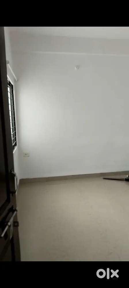 1 bhk aval rent with Onwer 1st floor