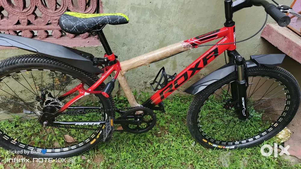 ROXA Mountain Bike – 26 Inch, Front Suspension, Excellent Condition