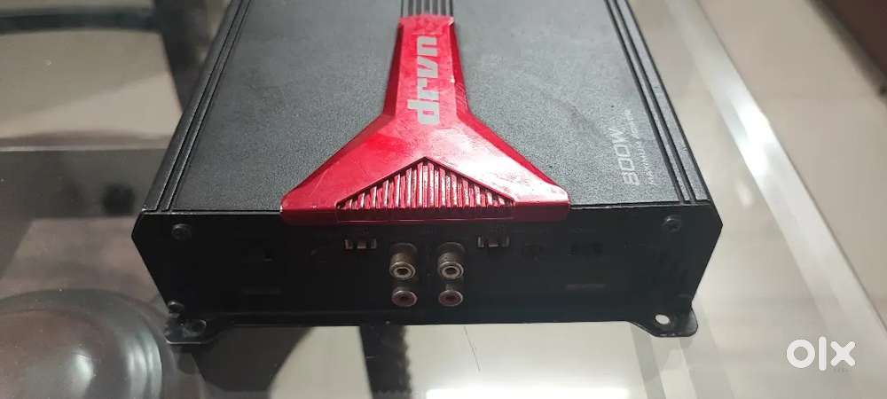 JVC 4 channel amplifier in perfect working condition