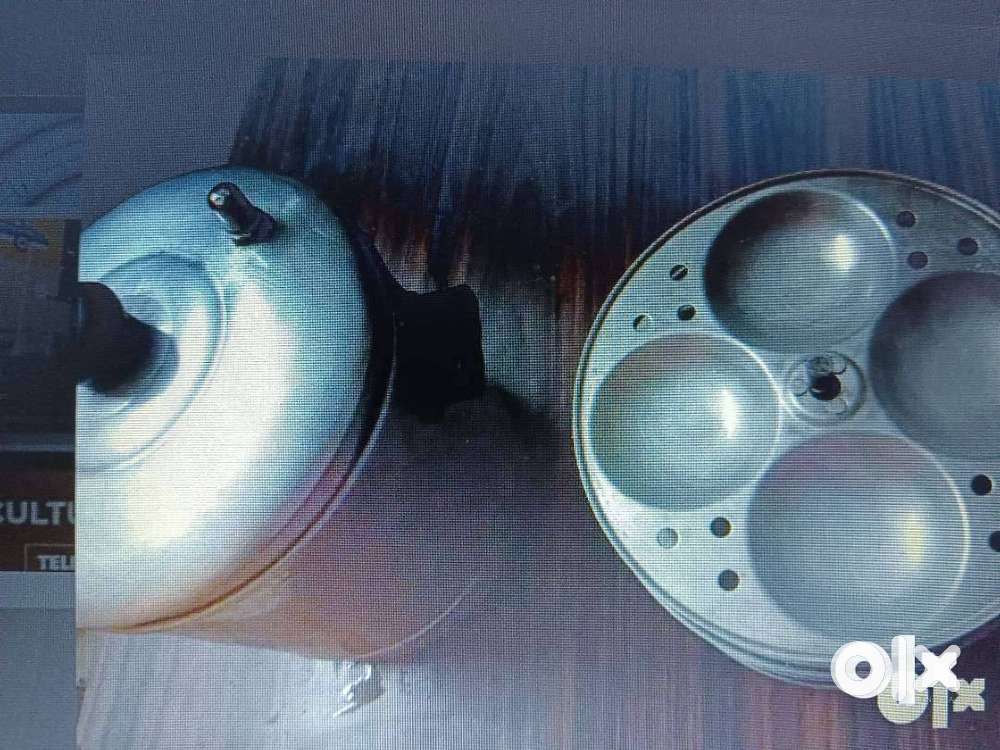 6 Plates IDLY COOKER