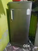 Whirlpool ka fridge bechna hai