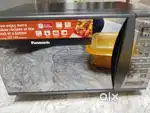 Unused PANASONIC NN CT353B OVEN , like new