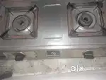 Gas stove with 2 burners ready to use on cylinder