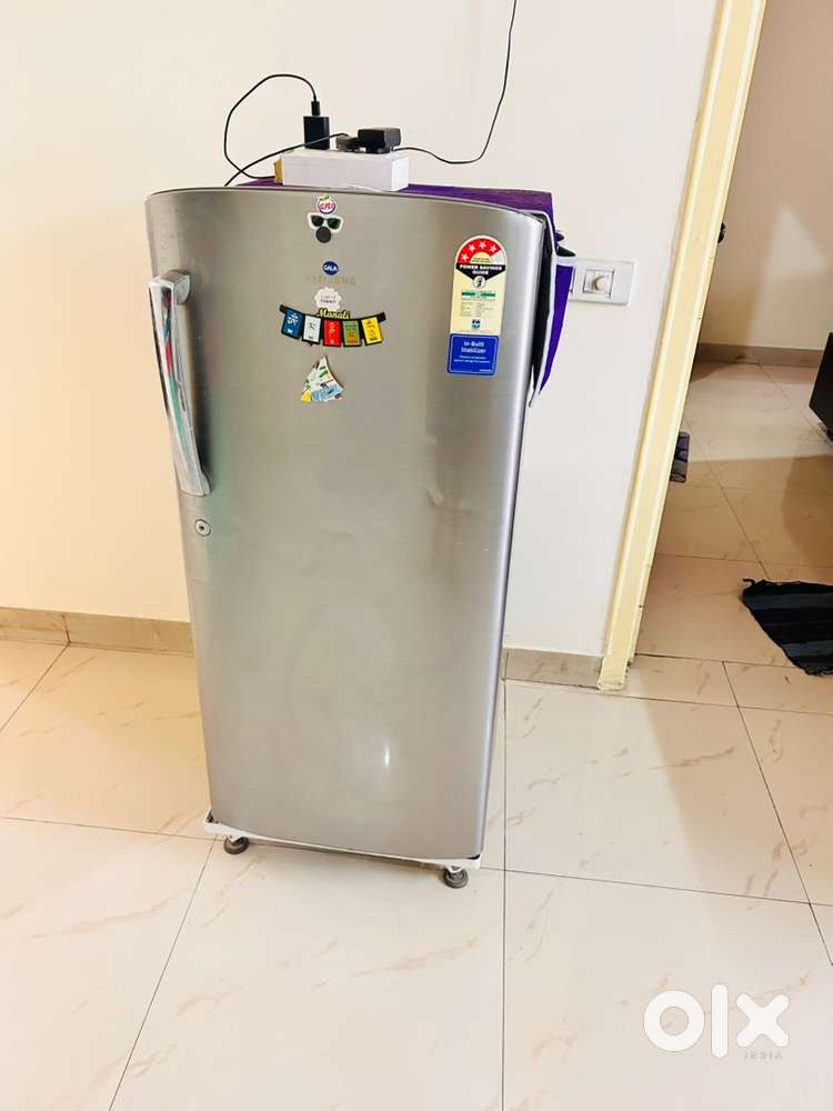 Samsung 180lt fridge in good condition