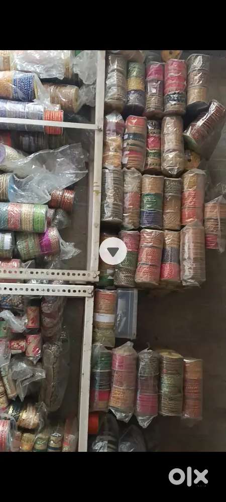 Laces and latkan 60.Thousand