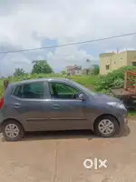Hyundai i10 car in very good condition