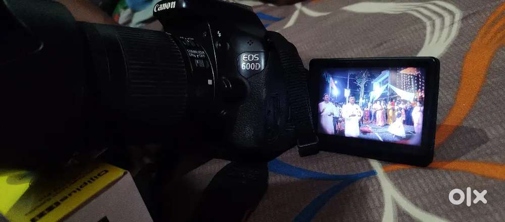600D कैनन कैमरा फूल HD वीडियो चार्जर बैग 2 पिस बैटरी
