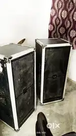 12inch 200 watt brand new speakers, with warranty 2 year old cabinet