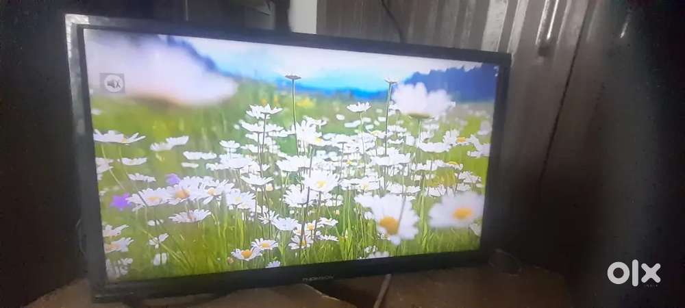 Thompson LED TV 24 inches with Remote