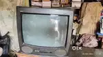 Tv हैं अच्छी कंडीशन में चालू है।