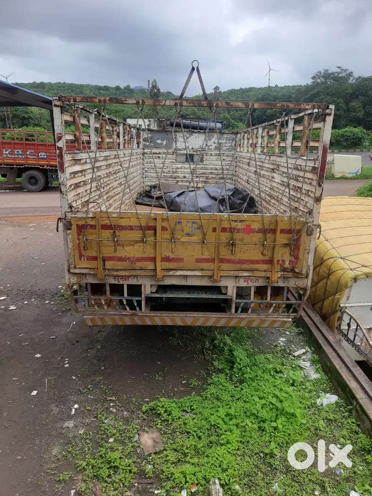 Ashok LEYLAND 19 FEET OPEN