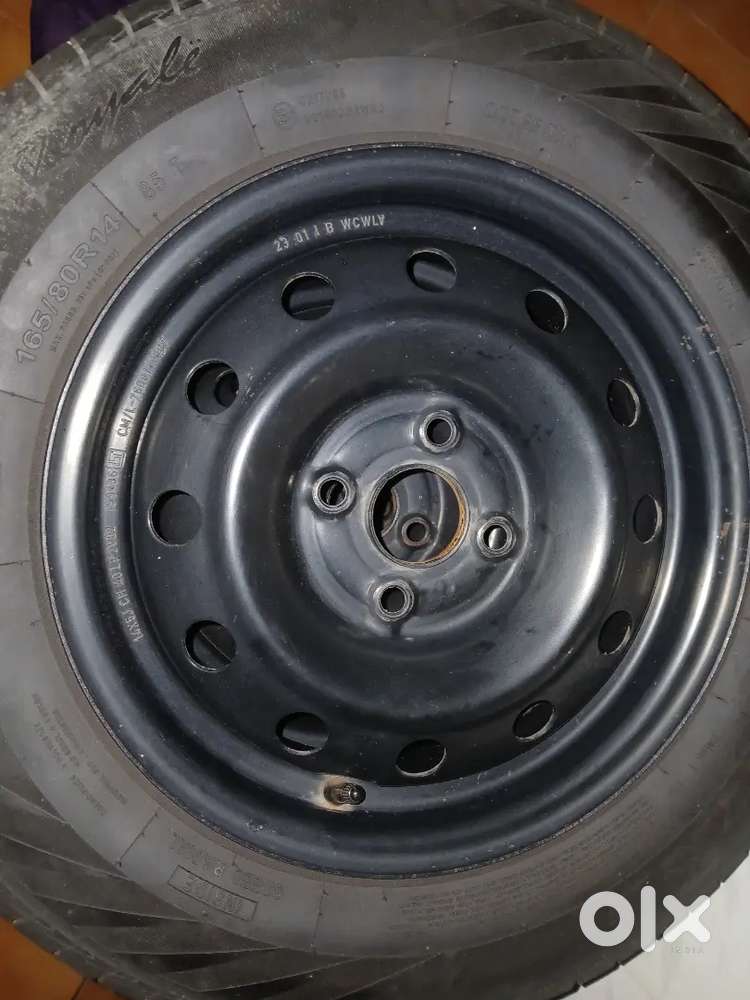 Swift rime with tyers with good grip for sale no time pass need money