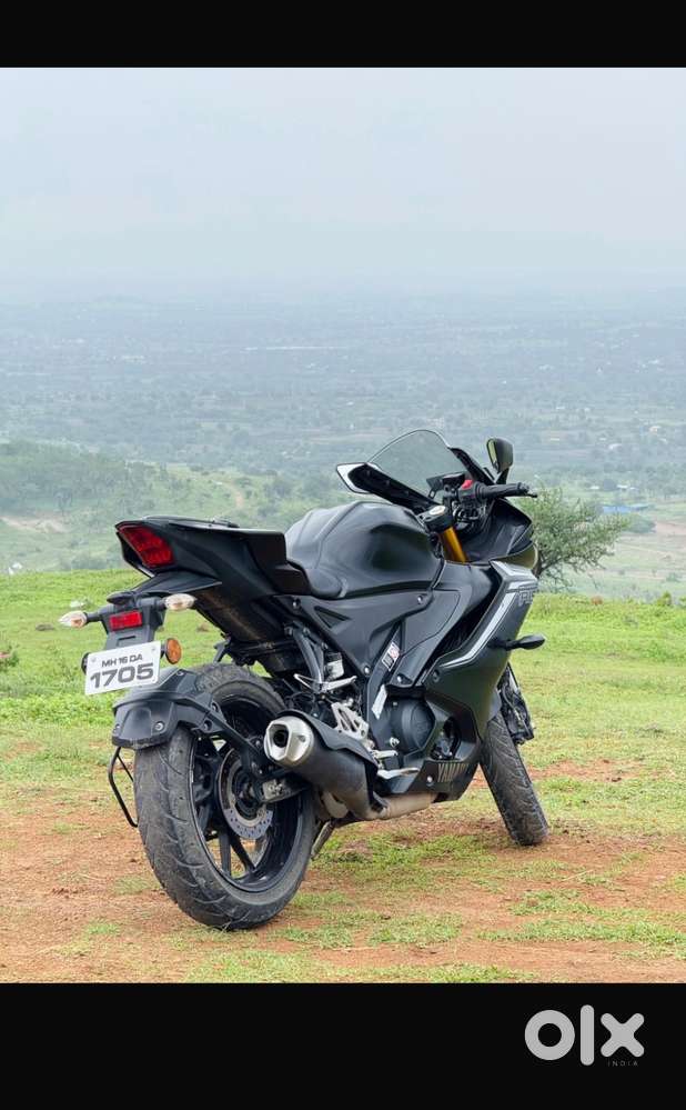 Yamaha R15 V4