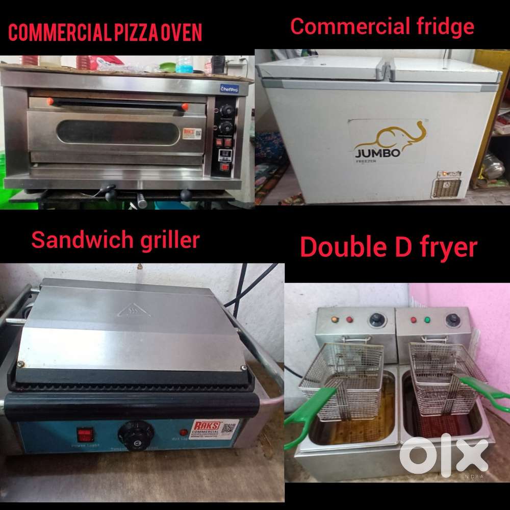 Urgently sale cafe equipment