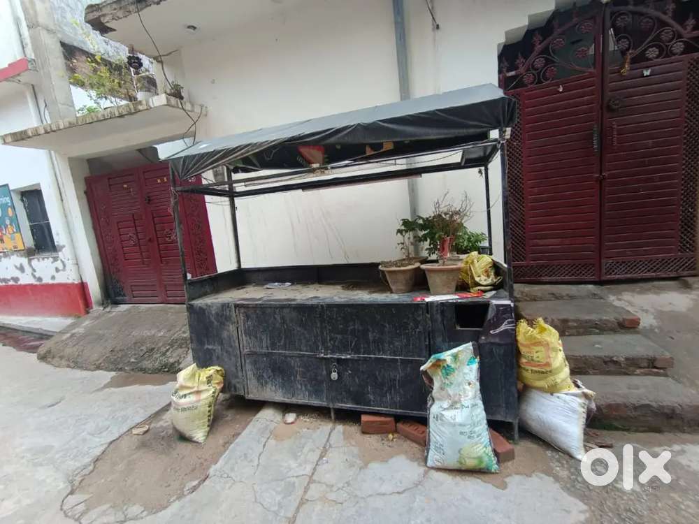 Food counter sell with all equipment