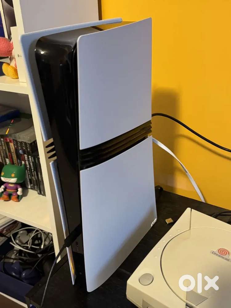 Sony PlayStation 5 Pro 2TB With Controller. Excellent condition.