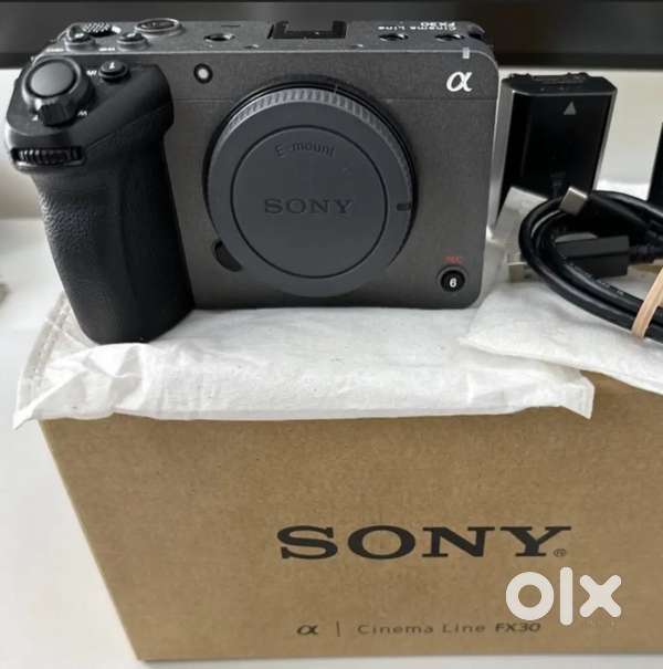 SONY FX30 Camera 26.1MP Plus XLR Handle Extra Bundle