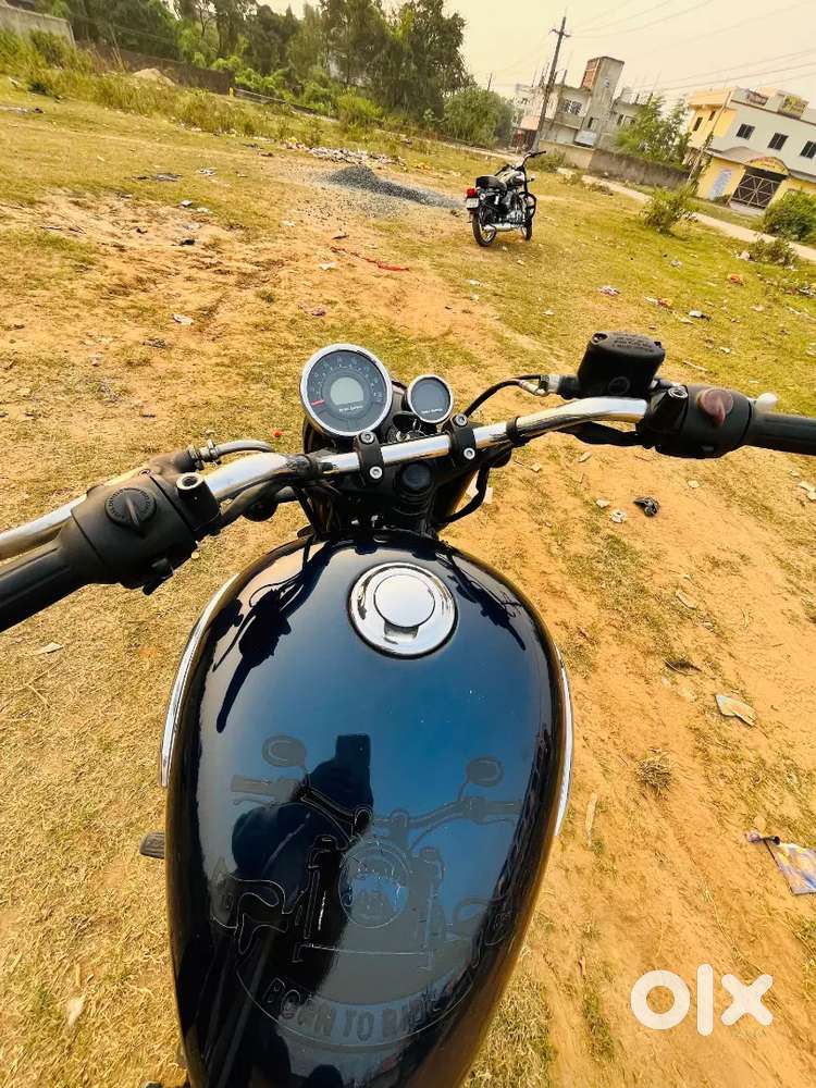 Royal Enfield meteor 350