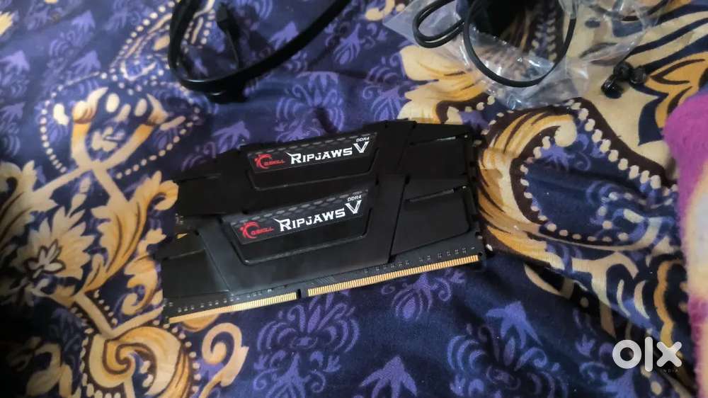 GSkill RIPJAWS  DDR4 8gb RAM