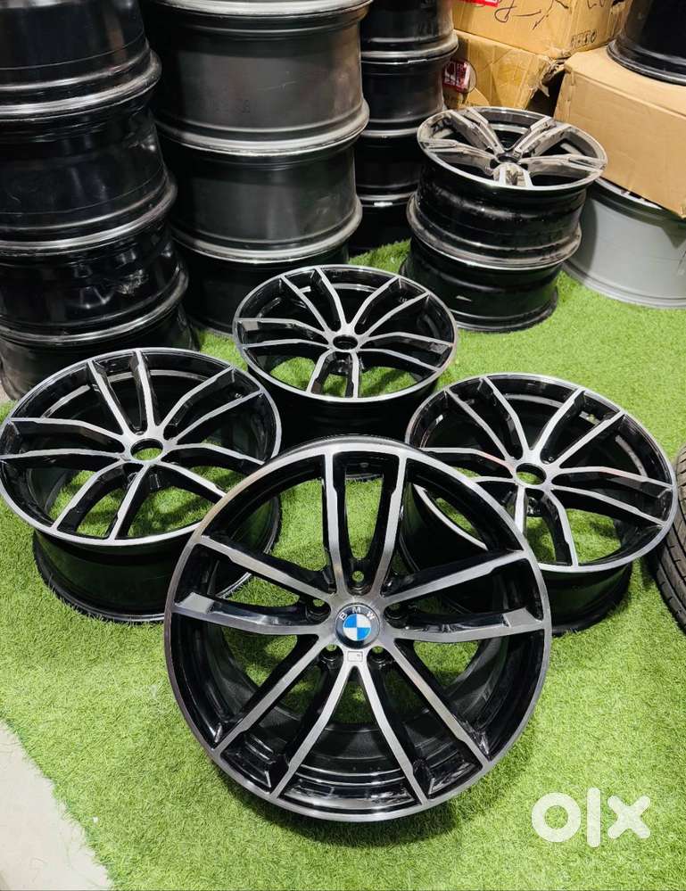 BMW M SPORT ALLOY WHEELS (112 PCD) GOOD CONDITION