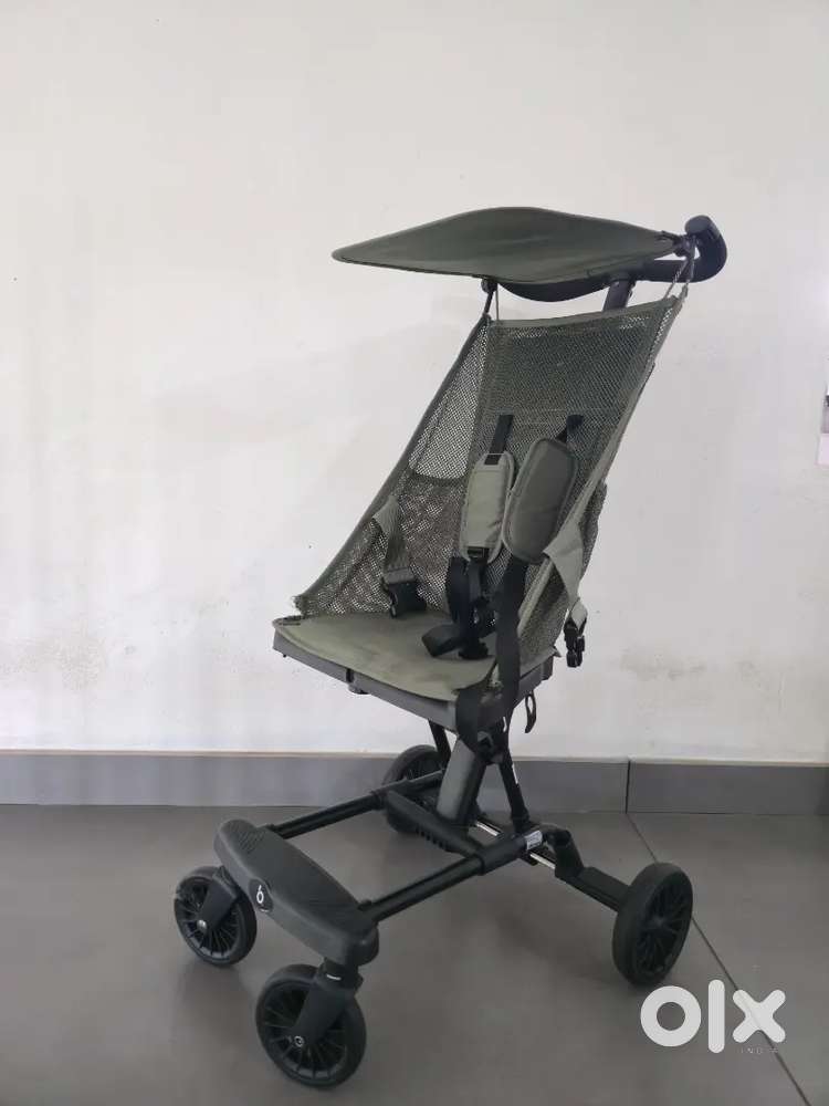 Travel pram for kids (aged between 3 to 6)