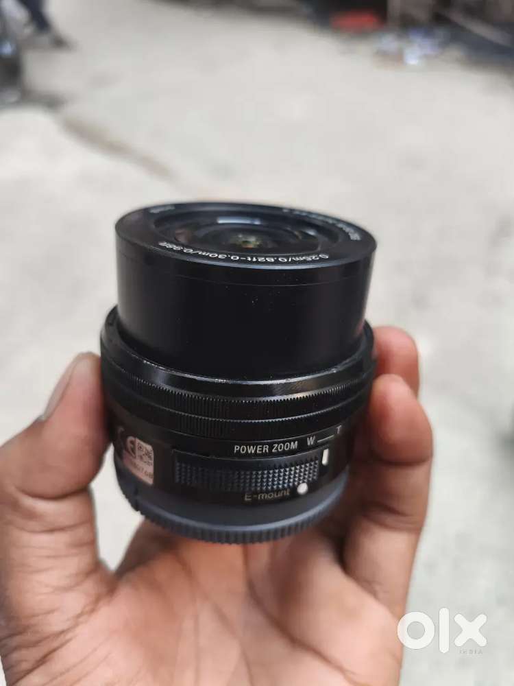 Sony kit lens