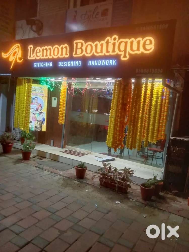 Well Furnished Office/Shop Sale Near Changampuzha Park Metro Edappally
