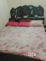 King size bed