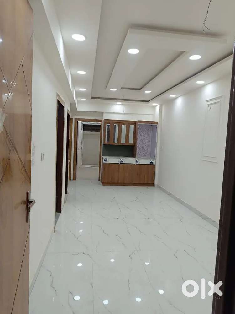 Saraswati signature home project ready to move near by Gaur City 2